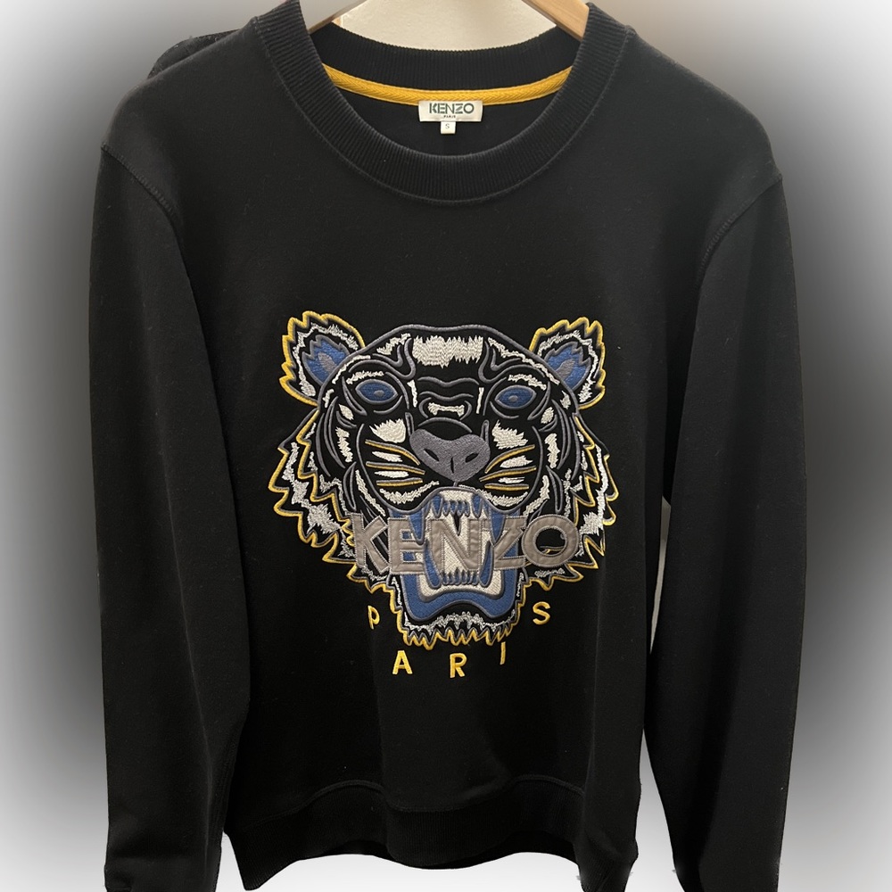 Men Kenzo tiger sweatshirt with yellow